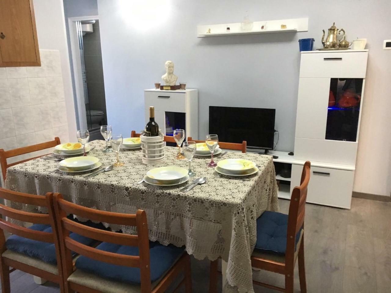 Apartment Kumicic - 3 Bedrooms Ičići エクステリア 写真