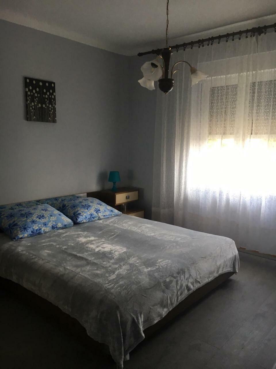 Apartment Kumicic - 3 Bedrooms Ičići エクステリア 写真